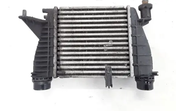 Renault Modus Intercooler radiator 144618748R