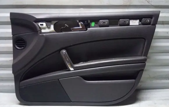 Volkswagen Phaeton Front door card panel trim 3D18670121R