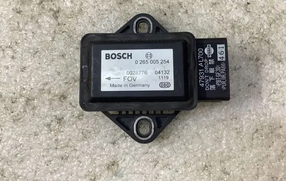 Nissan X-Trail T30 ESP acceleration yaw rate sensor 0265005254 04132 0028776