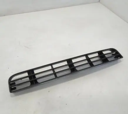 Audi A6 S6 C4 4A Front bumper lower grill 4A0807683