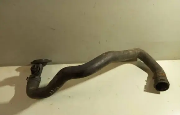 Volkswagen PASSAT B6 Engine coolant pipe/hose 3C0122051AT