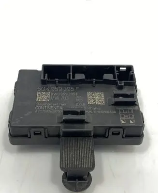 Volkswagen Crafter Door central lock control unit/module 5Q4959395F 8W0959395F