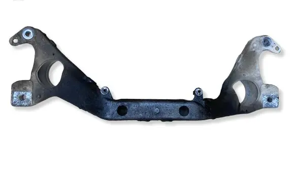 Audi Q7 4L Engine mounting bracket 7L8199207A