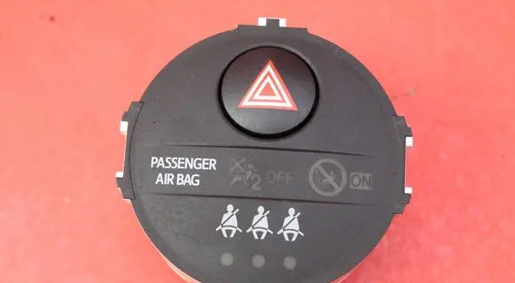Toyota Yaris Hazard light switch 83950-0D050