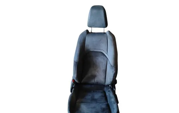 Lexus UX Front driver seat 