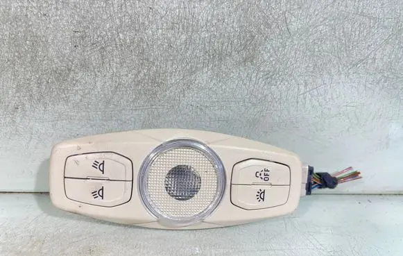 Ford Focus Front seat light Am5113k767ad