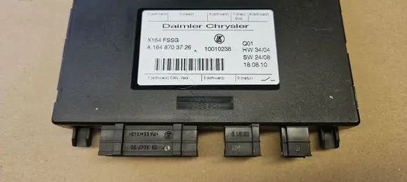 Mercedes-Benz GL X164 Seat control module A1648703726 1648703726