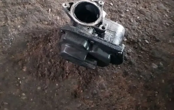 Audi A4 S4 B8 8K Throttle valve