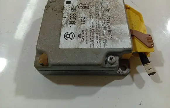 Airbag control unit/module
