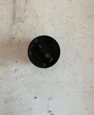 Volkswagen PASSAT B6 Light switch 1K0941431