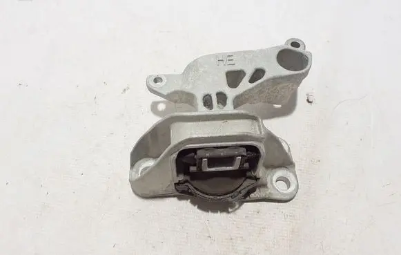 Renault Arkana Engine mount bracket 112320745R