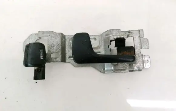 Honda HR-V Front door interior handle