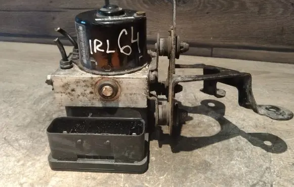 Audi A3 S3 8P ABS Pump 1K0907379AA 1K0614517T
