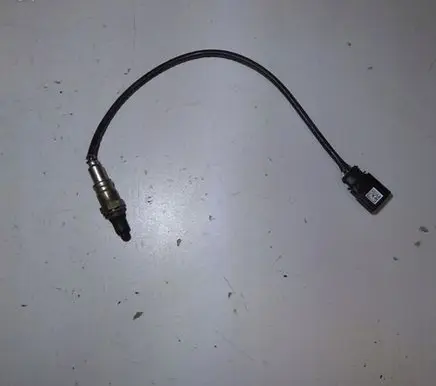 Volkswagen Touareg III Lambda probe sensor 8W0906265E