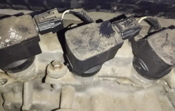 Honda Insight High voltage ignition coil cm11118 09109