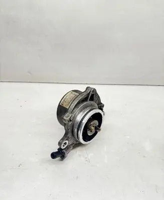 BMW 5 E39 Vacuum pump 72832710 7786841F 02T0840436