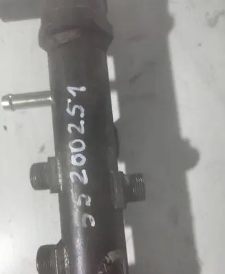 Opel Astra H Fuel main line pipe 55200251