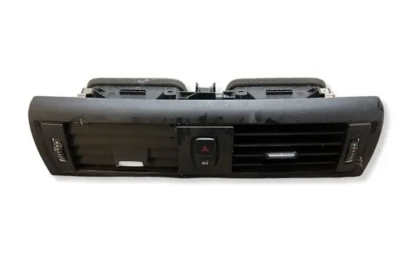 BMW 1 F20 F21 Dash center air vent grill 92035712 507391