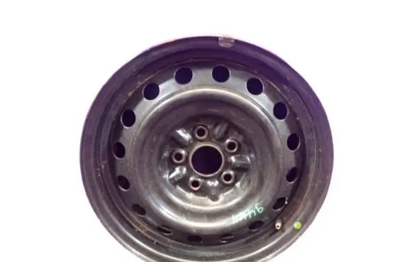 Toyota Avensis Verso R15 steel rim 2151064