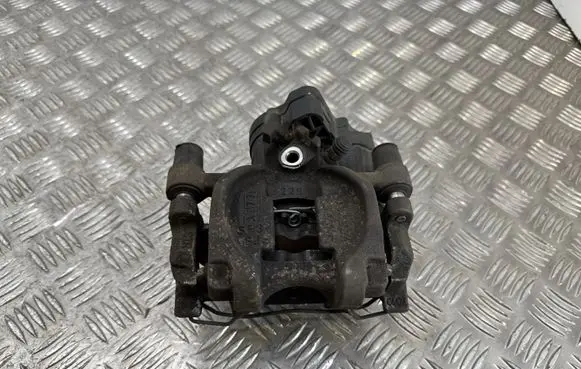 Volkswagen Golf VII Rear brake caliper 5Q0615405
