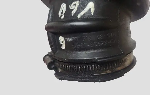 Volvo V60 Air intake hose/pipe 1051668S01