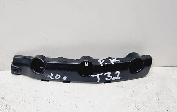 Nissan X-Trail T32 Front bumper mounting bracket 622234CL0A