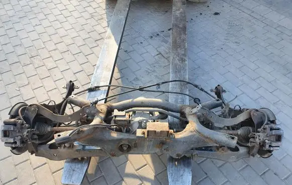 Mitsubishi Outlander Rear axle beam 