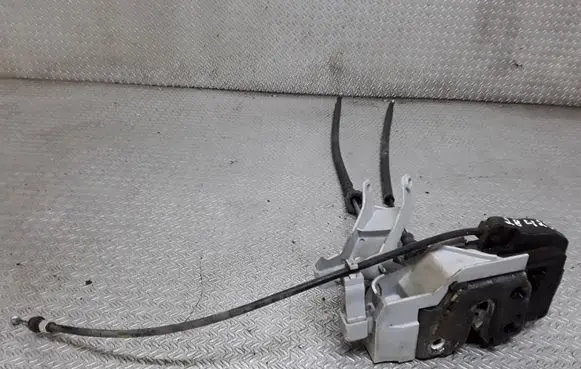 Hyundai Grandeur Rear door lock