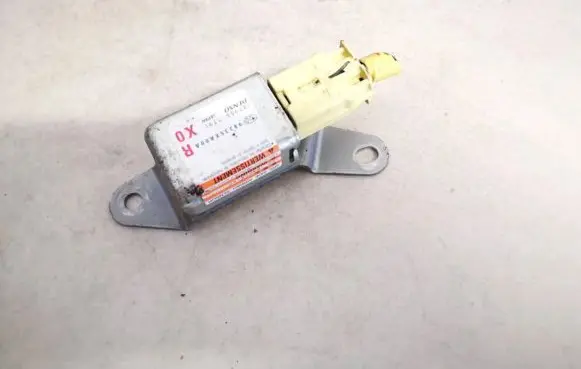 Subaru B9 Tribeca Airbag deployment crash/impact sensor 98235xa00a 187900-1791