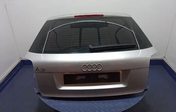 Tailgate/trunk/boot lid