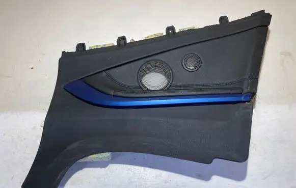 Rear seat side top trim