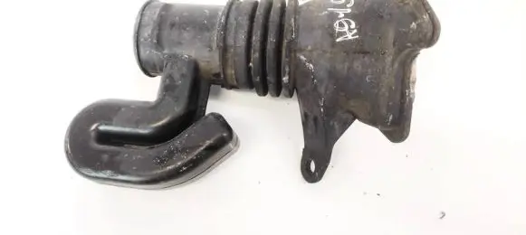 Air intake hose/pipe
