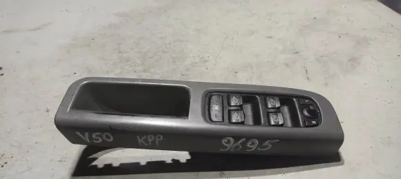 Volvo V50 Electric window control switch 30773428 30773429 30773427