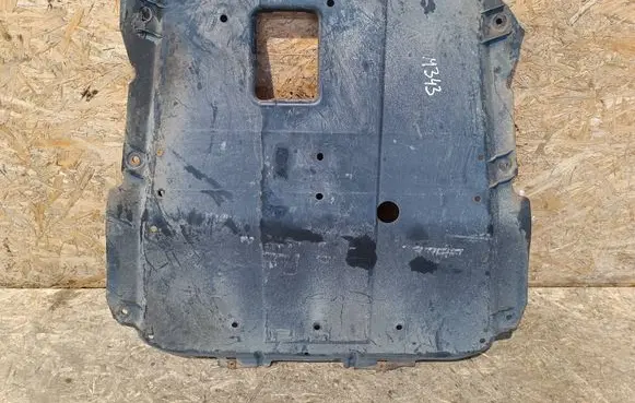 Dacia Sandero II Engine splash shield/under tray 758904911R