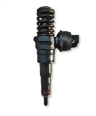 Volkswagen Golf IV Fuel injector 0414720037