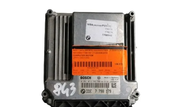 BMW 1 E81 E87 Engine ECU kit and lock set 0281012502 0281012502 DDE7798179