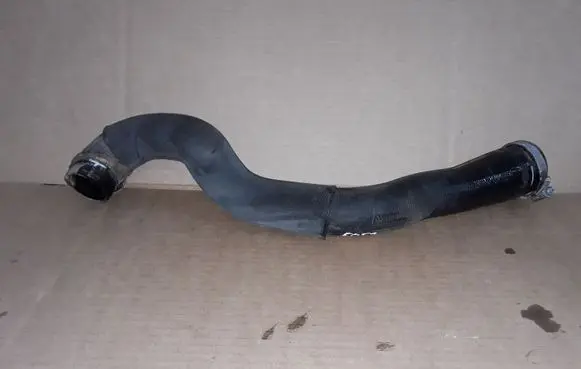 Ford Focus Intercooler hose/pipe NOCODE