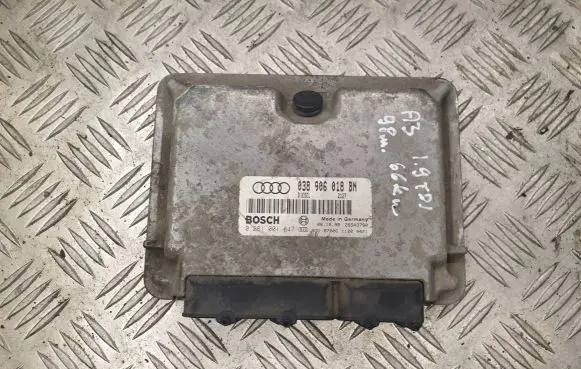 Audi A3 S3 8L Engine control unit/module 038906018BN