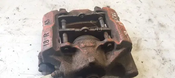 Lexus IS 220D-250-350 Rear brake caliper advics