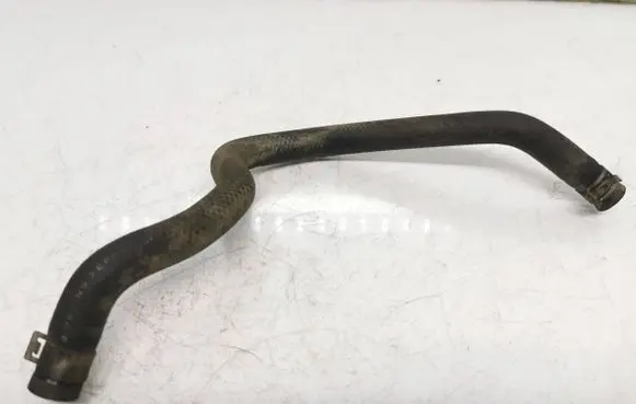 Nissan X-Trail T31 Engine coolant pipe/hose