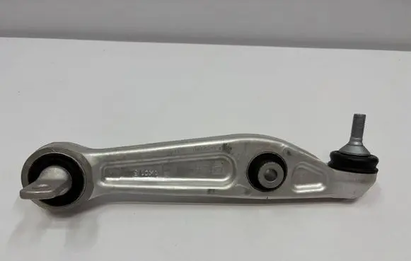 Tesla Model Y Front control arm P1188341-00-Ccc