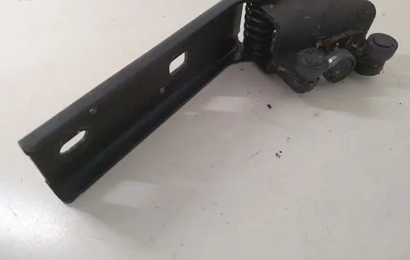 Renault Trafic II (X83) Sliding door middle roller runner 312372E