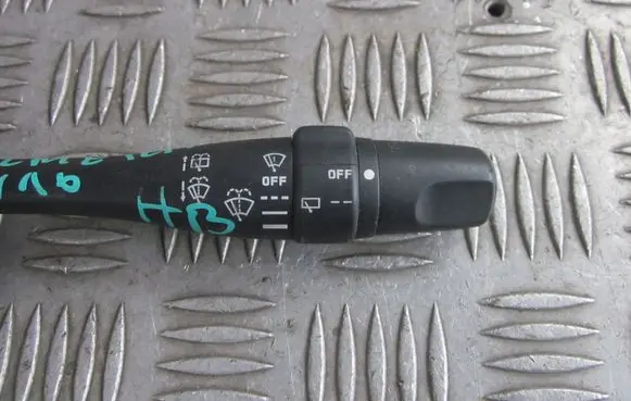 Nissan Almera N16 Wiper control stalk