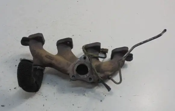 Nissan NV200 Exhaust manifold 140042975R
