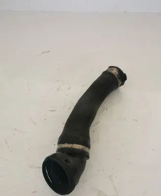 BMW 5 E60 E61 Intercooler hose/pipe 7789048