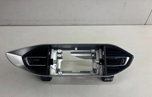 Peugeot 308 Dash center air vent grill 1303145XZD 96782701 1304145X