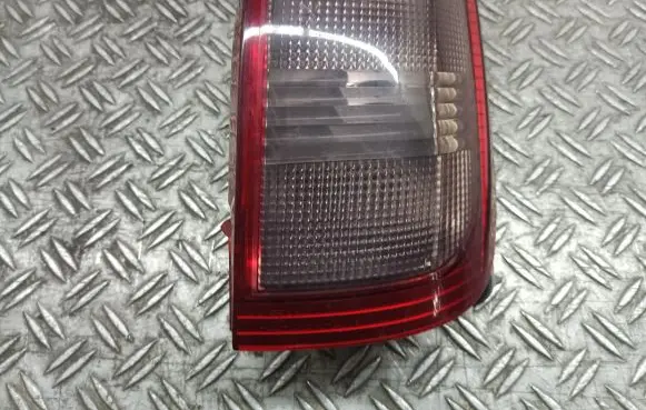 Nissan X-Trail T30 Rear/tail lights