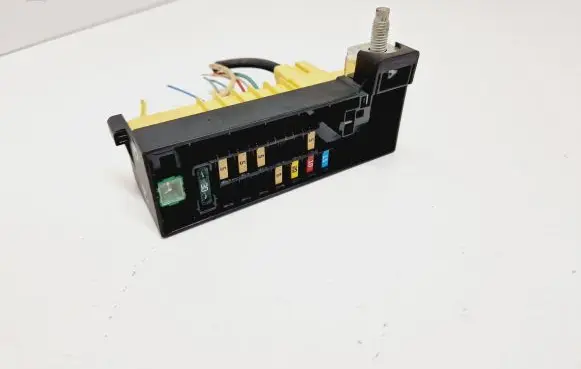 Peugeot 508 RXH Fuse module 9674917380