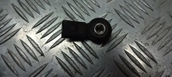 Skoda Octavia Mk1 (1U) Detonation knock sensor 030905377C
