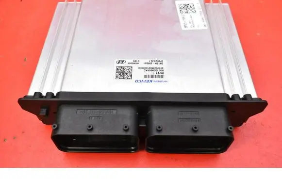 KIA Sportage Engine control unit/module ECU 391992M021